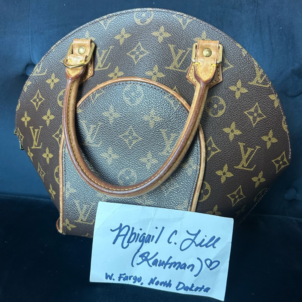 AUTHENTIC Louis Vuitton Ellipse PM